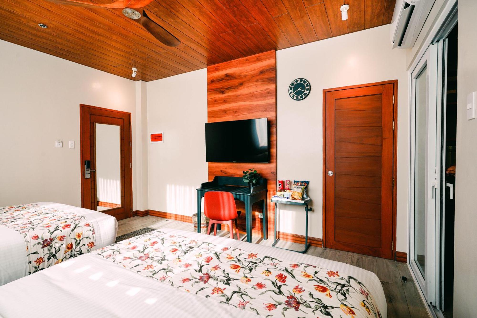 Hotel Kimberly Tagaytay Tagaytay City Exterior photo